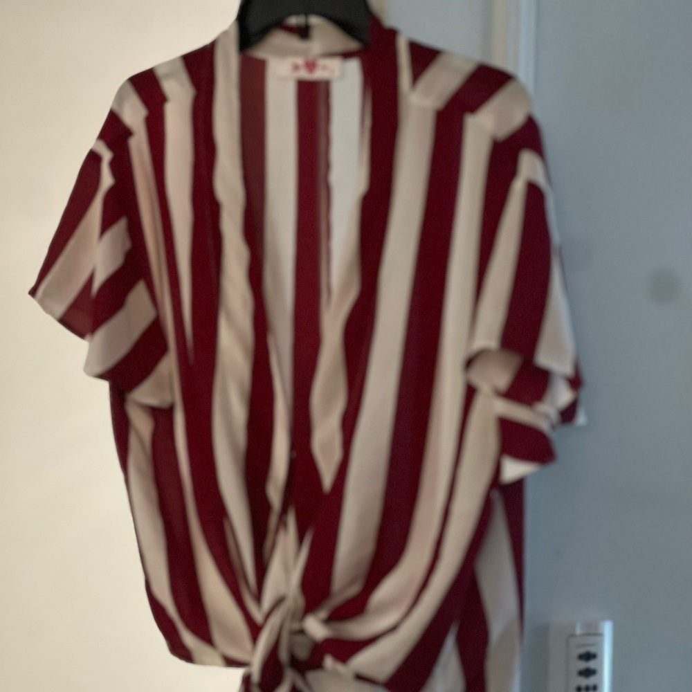 Shirt - Picture 4 of 4